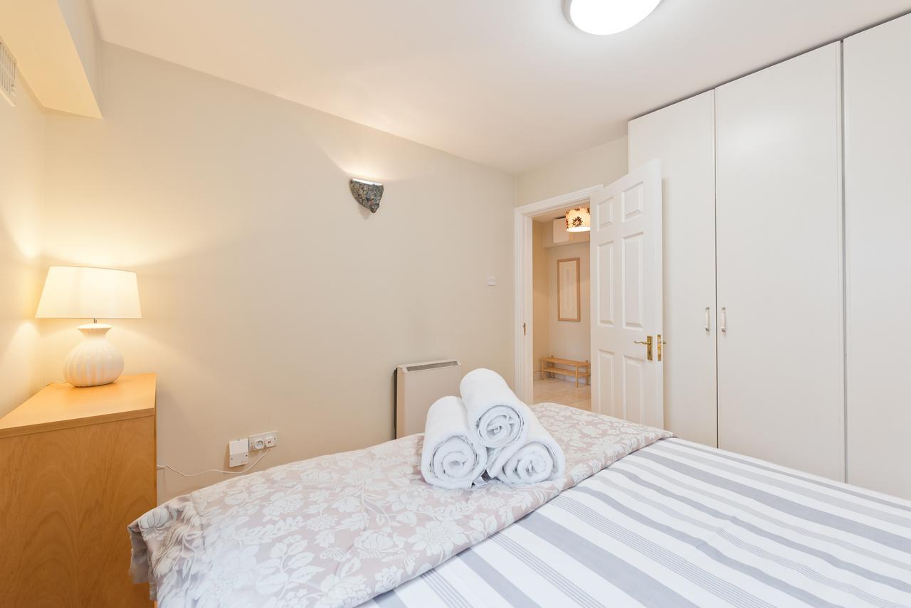 St. Stephens Green D2 Apartment *